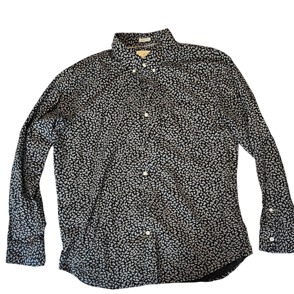 American Eagle Outfitters Black and White Casual Shirt